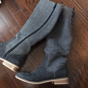 Barely used! Rocket Dog Grey/Tweed Boots